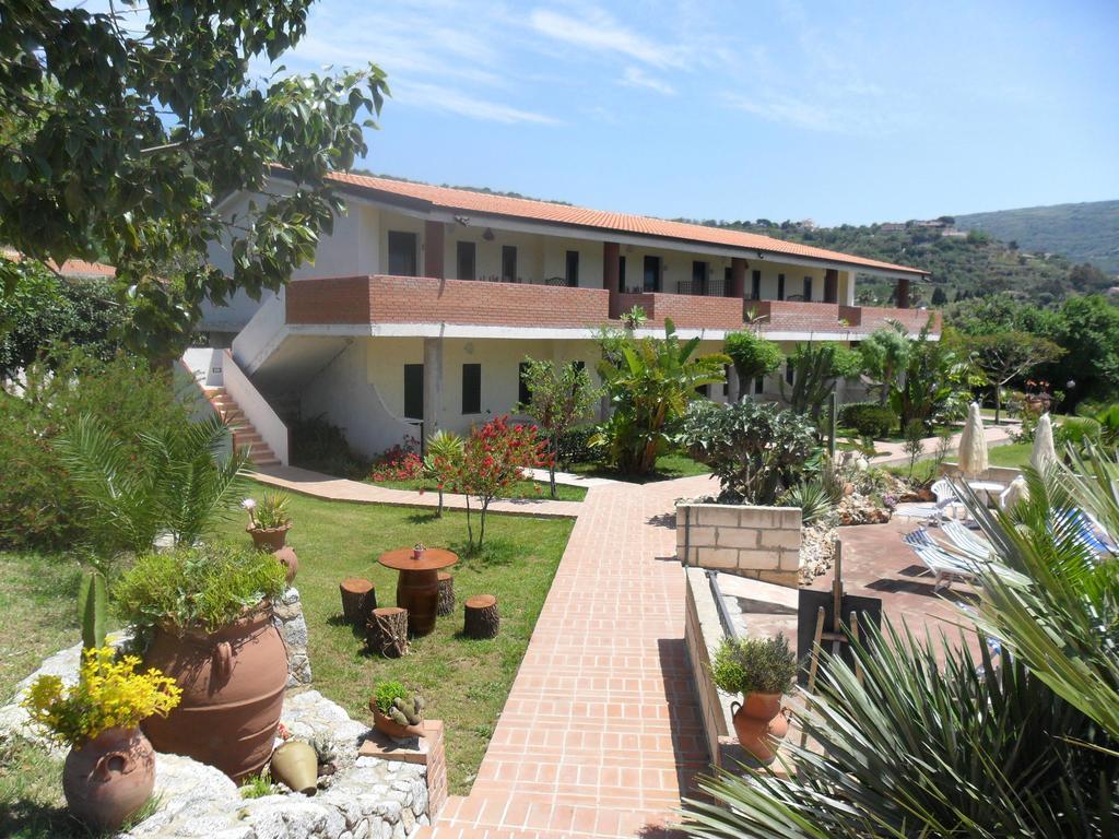 Residence Heaven Ricadi Buitenkant foto