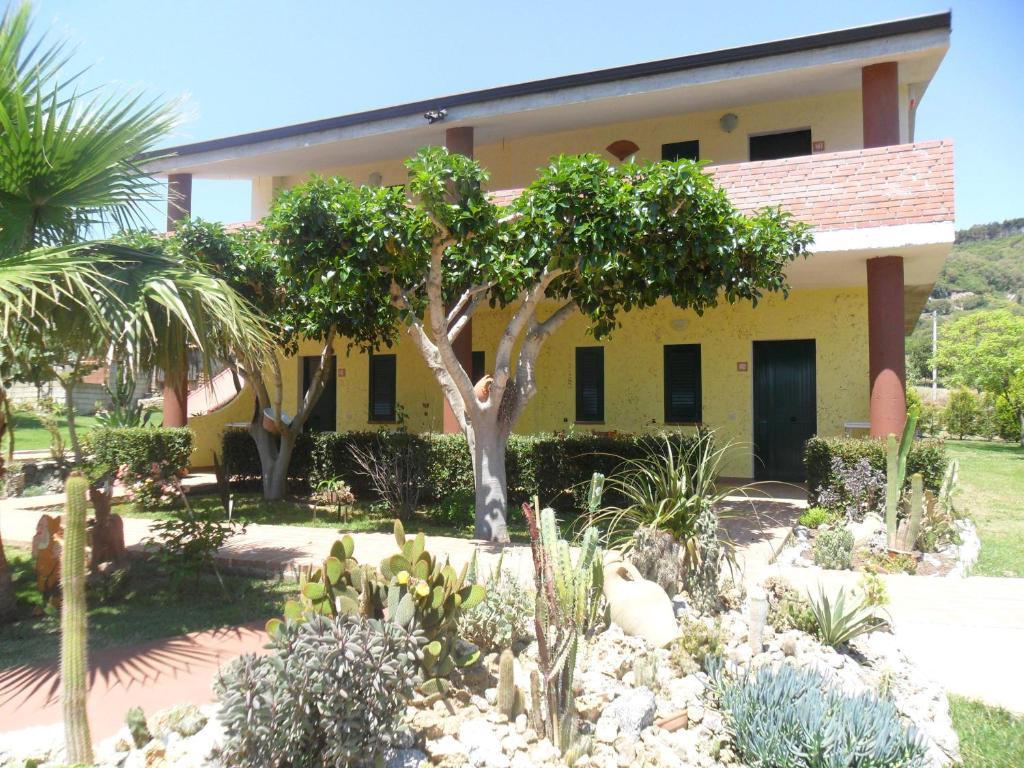 Residence Heaven Ricadi Buitenkant foto